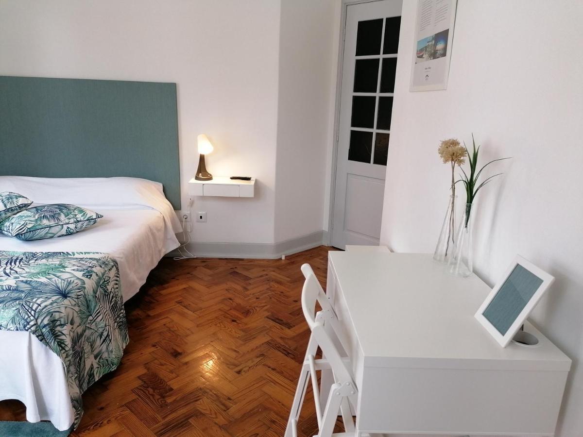 Hostel Rossio Алкобаса Екстер'єр фото