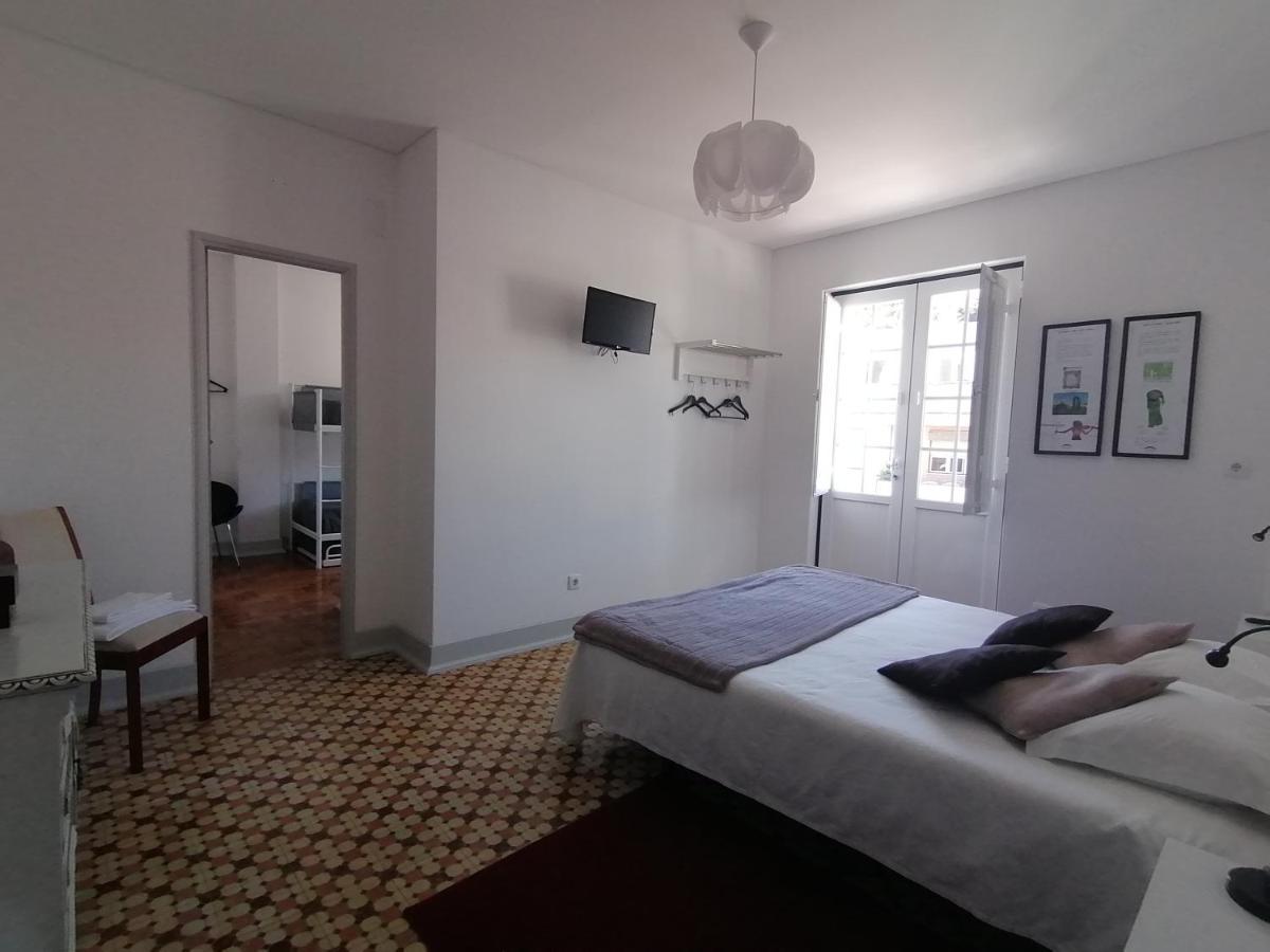 Hostel Rossio Алкобаса Екстер'єр фото