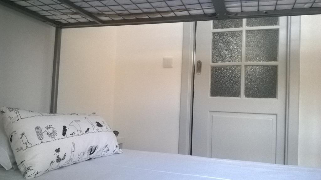 Hostel Rossio Алкобаса Номер фото
