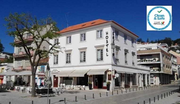 Hostel Rossio Алкобаса Екстер'єр фото